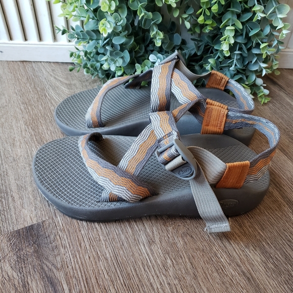 Chaco Sandal Z/1 Classic Orange Gray Hiking Athletic Men's Size 8 - Picture 1 of 8
